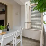 Yourhouse Cortana Appartement *