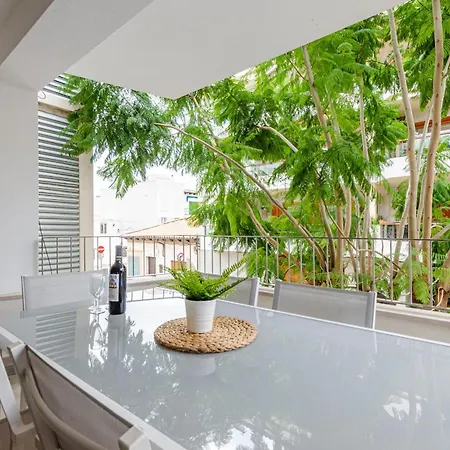 Yourhouse Cortana * Port de Pollenca